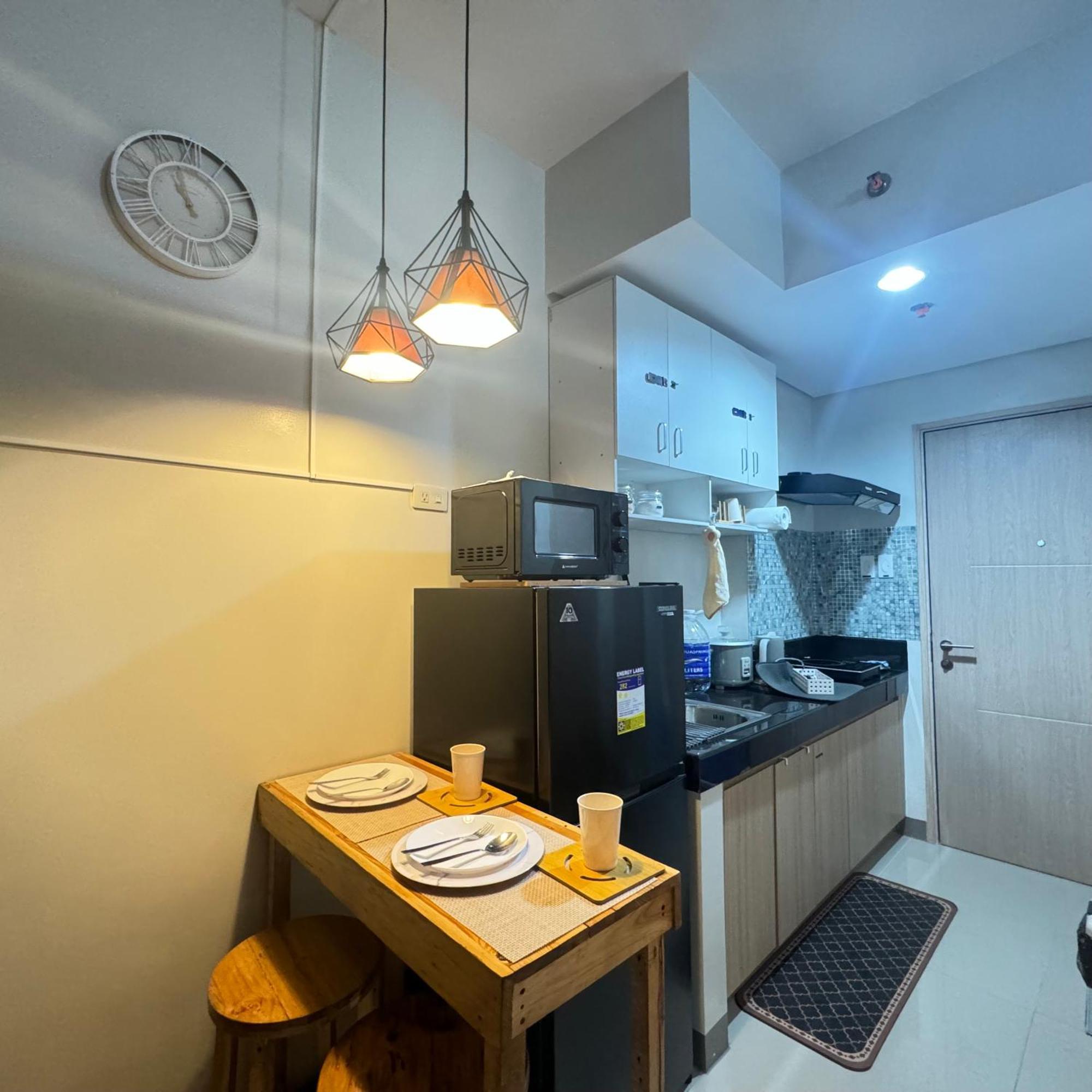 The J-Ma Ultiescape Charm Residences Condo Cainta Exterior photo